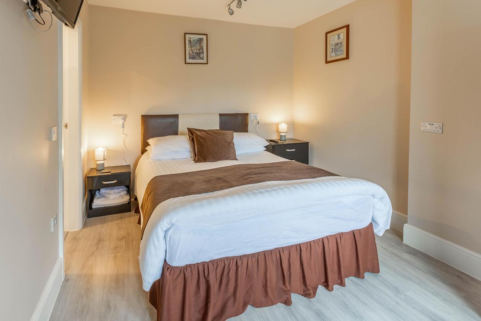 Windermere Studio Rooms - With Free Car Parking Onsite Kültér fotó