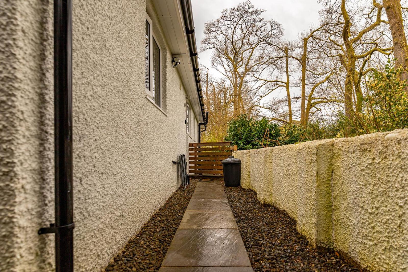 Windermere Studio Rooms - With Free Car Parking Onsite Kültér fotó